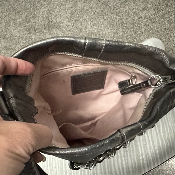 Covertible Chain Duffle purse silver / petwer / anthracite - Picture 5 of 6